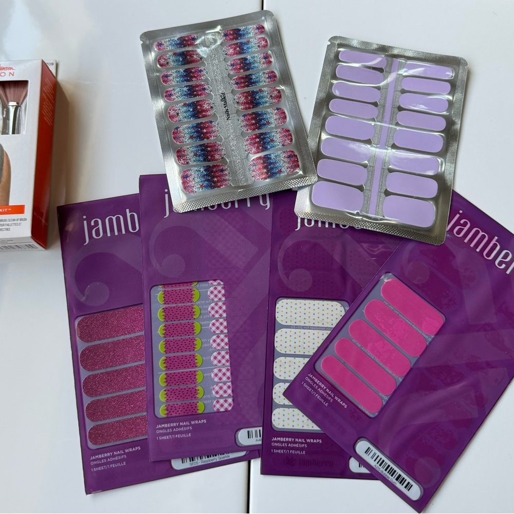 NEW Bundle of 6 nail wraps Jamberry & Nails Mailed